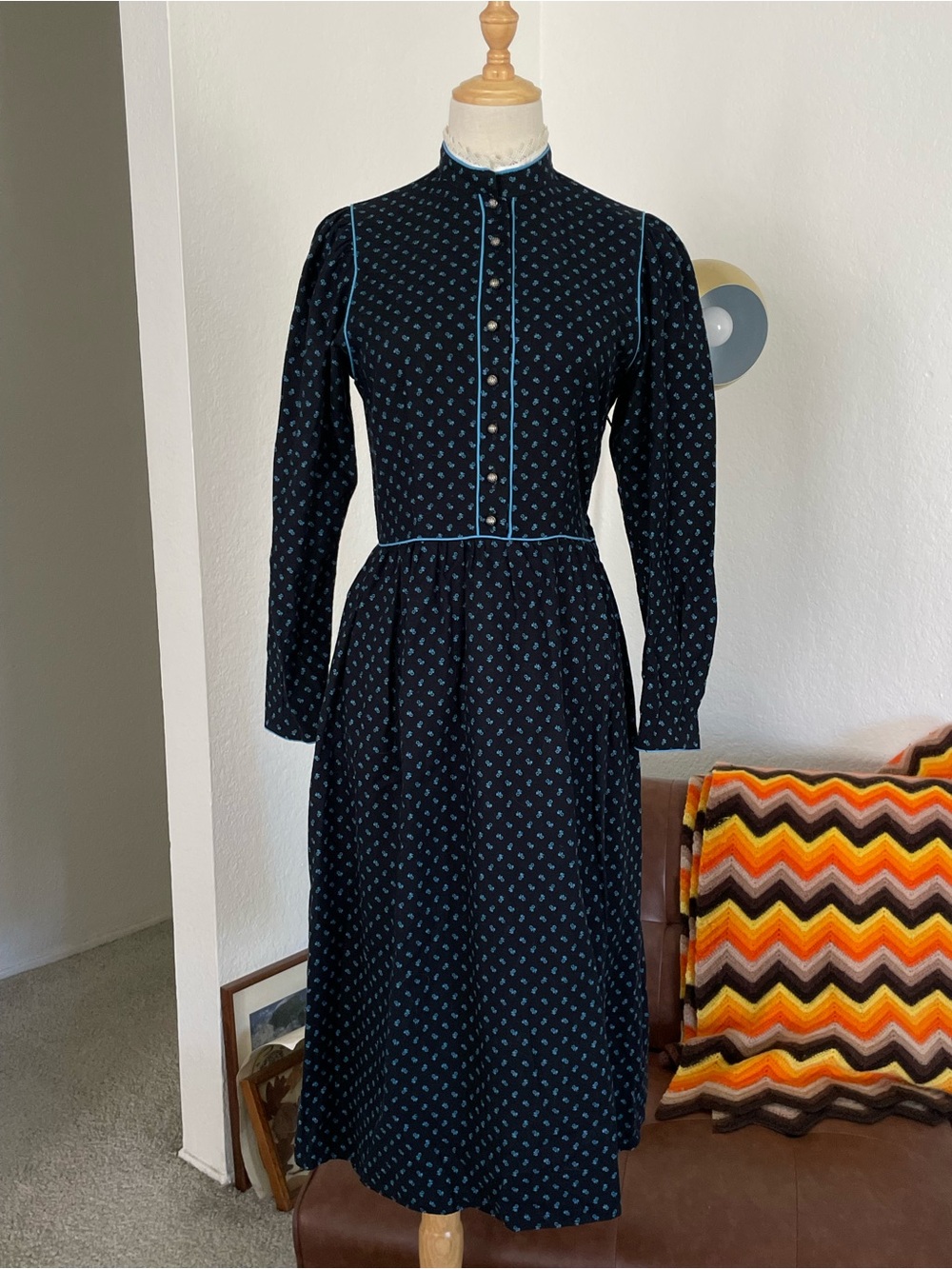 Vintage 1970s Lanz Prairie Floral Midi Dress